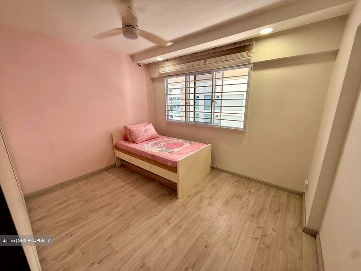 Blk 858 Tampines Avenue 5 (Tampines), HDB Executive #594528731